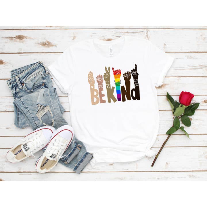 Vara snäll teckenspråk skjorta, vara snäll regnbåge skjorta, vänlighet skjorta, vara vänliga händer, snäll skjorta, anti-rasism skjorta, Kärlek skjorta teckenspråk för wholesale av PrimestoreUS