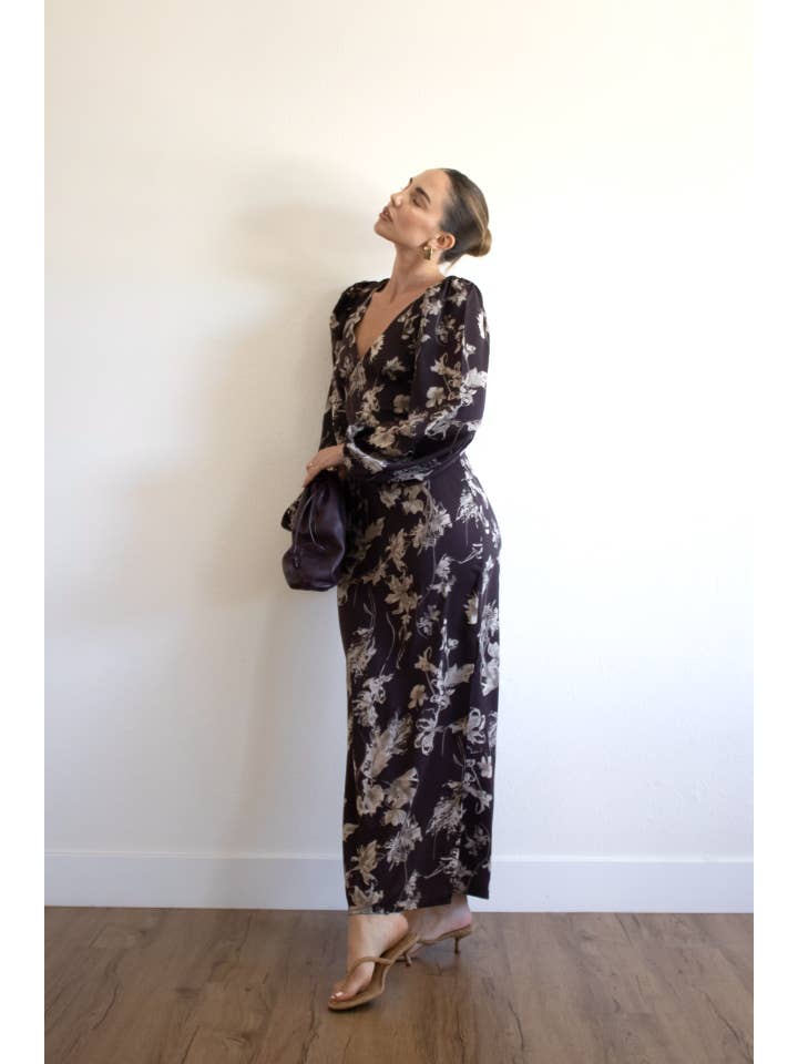 ACOA COLLECTION - Wholesale Dress - Women's - LACE UP BACK MIDI DRESS WITH SLIT3