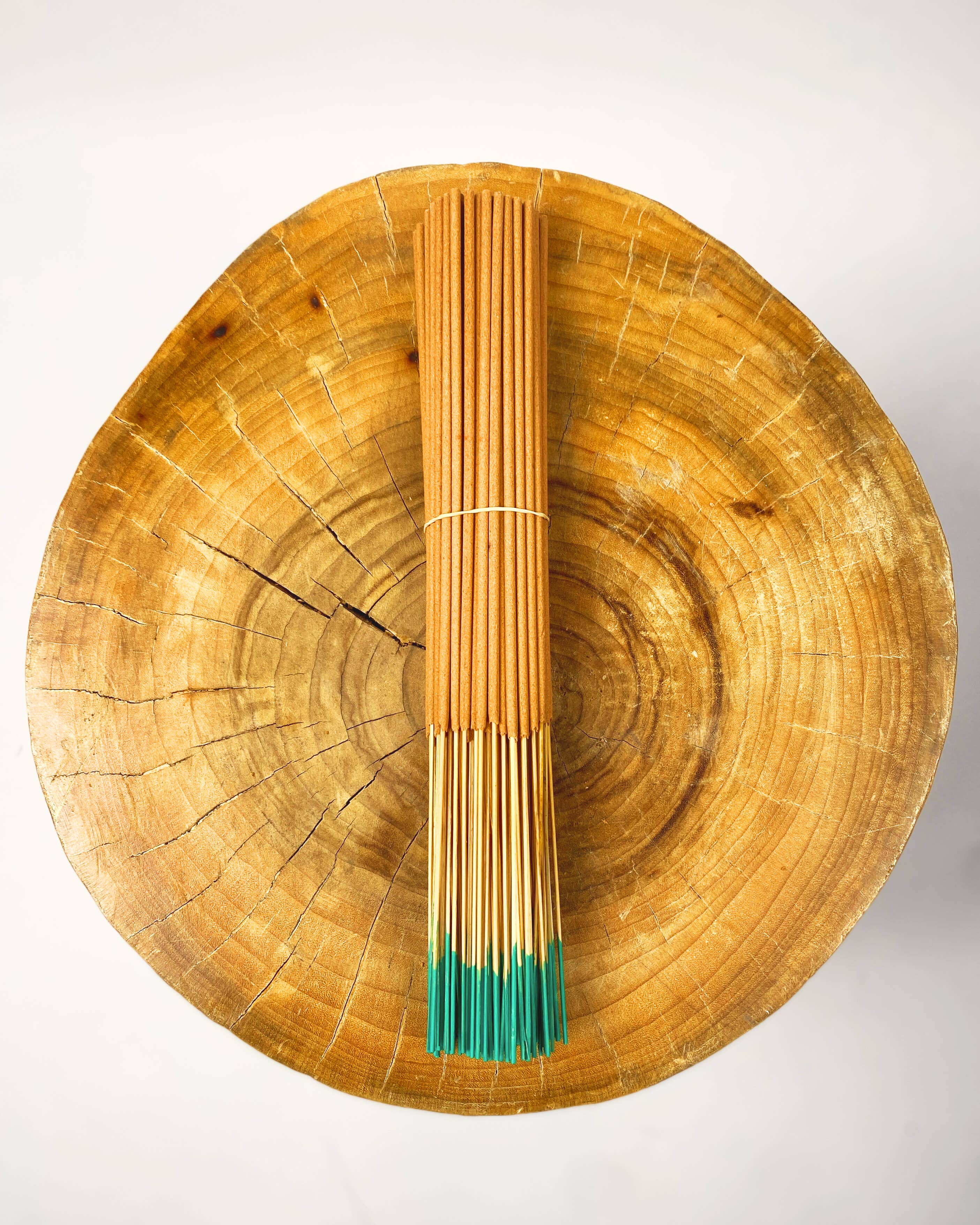 Auric Blends - Vente Encens - Lot de 100 bâtonnets d'encens Dragons Blood1