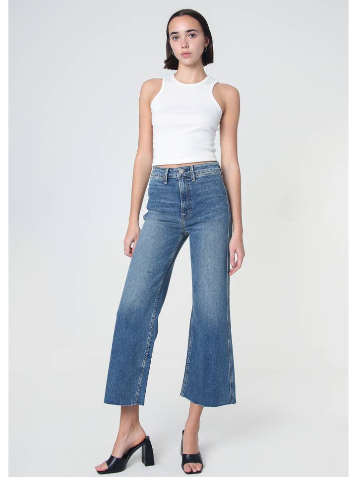 Lawrence Queen Jeans med høj højde med korte ben - Lawrence Wash for engroshandel på Faire5