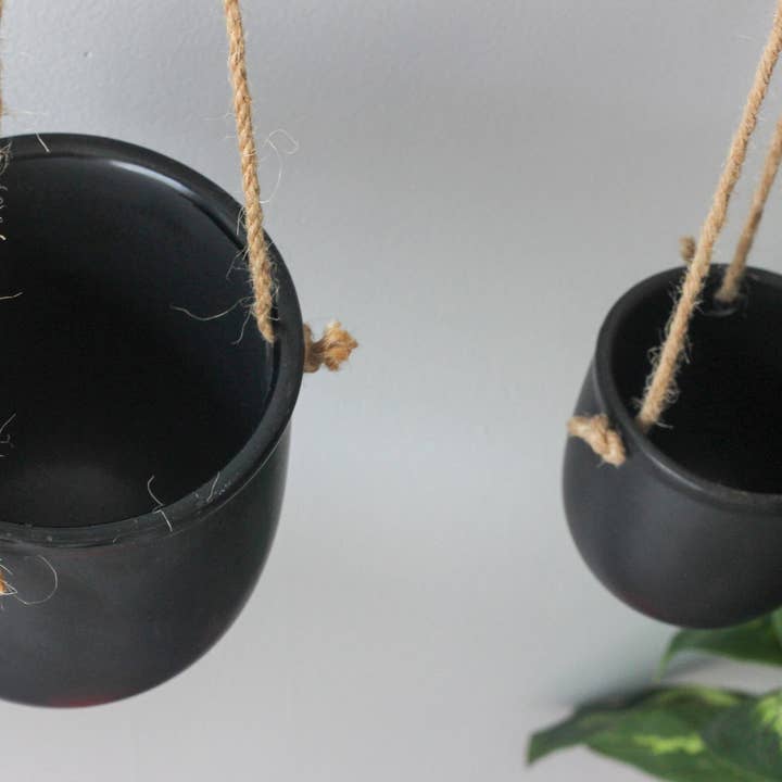 Sprout & About - Wholesale Hanging Planter - Matte Black Hanging Planter Pot