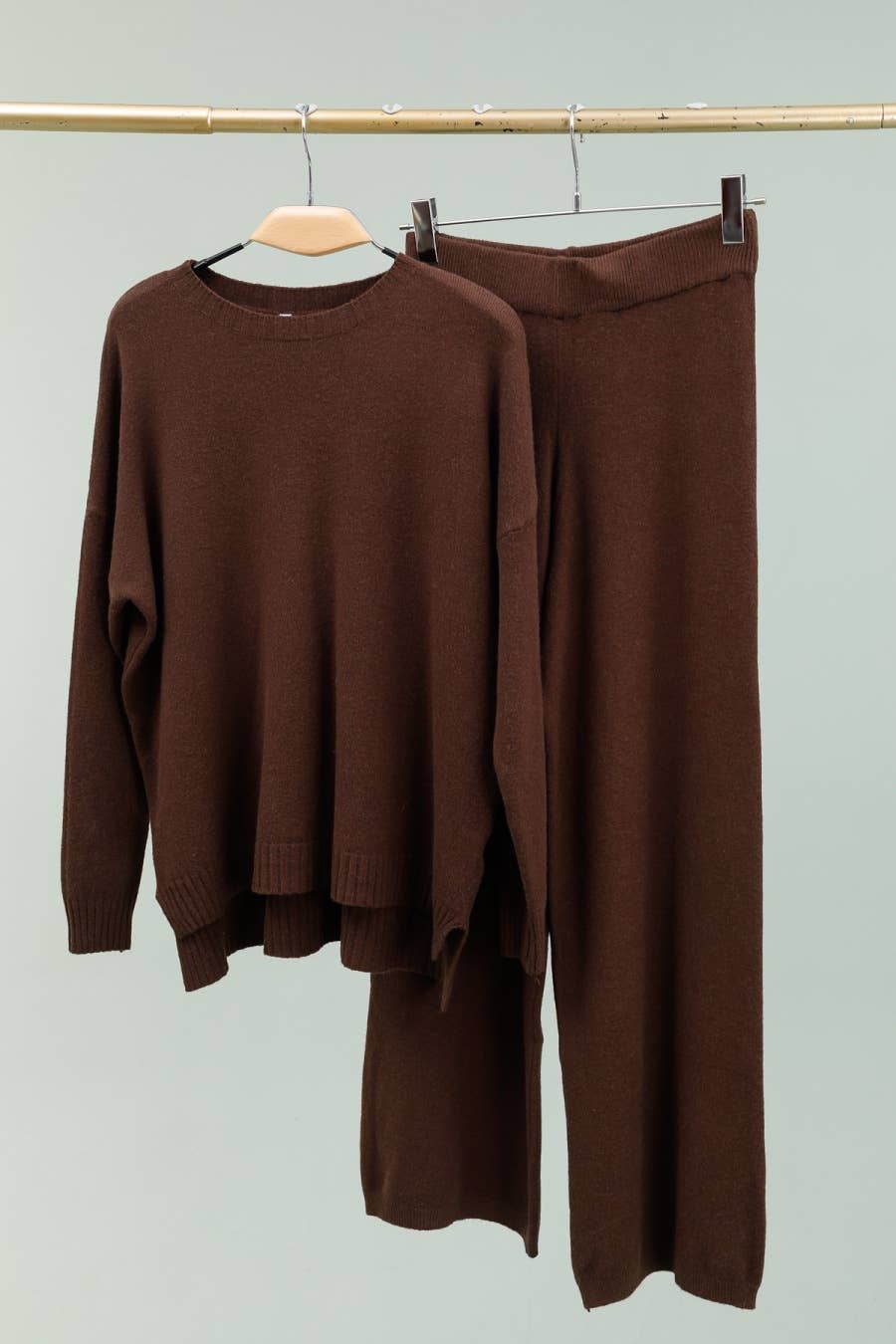 DIX-ONZE - Wholesale Lounge Set - Women's - 2-Piece Set in Soft Knit – Comfort & Elegance7