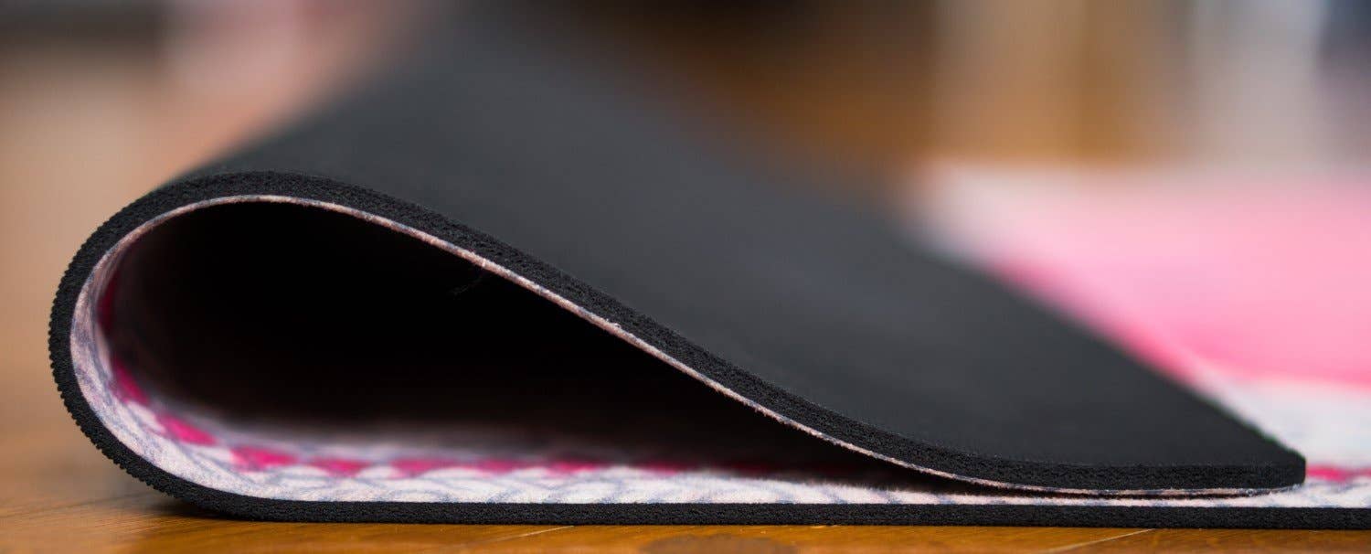 MALA Yoga - Wholesale Yogamat - Mala Hybrid yogamat met vliegend tapijt design5