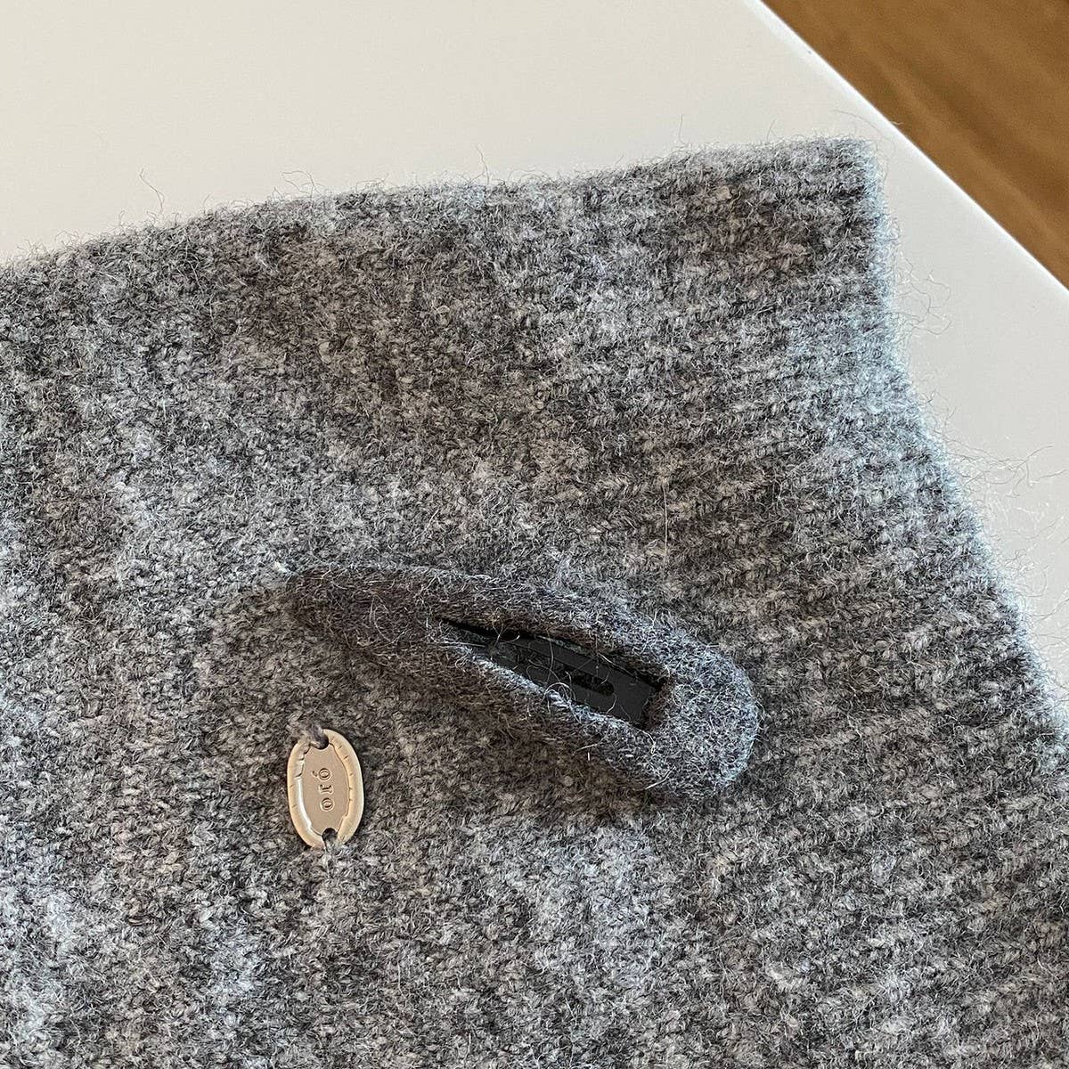 ACCITY - Wholesale Hair Clip - Women's - Wool BB Clip Fall Retro Side Hairpin_CWAHA0785422