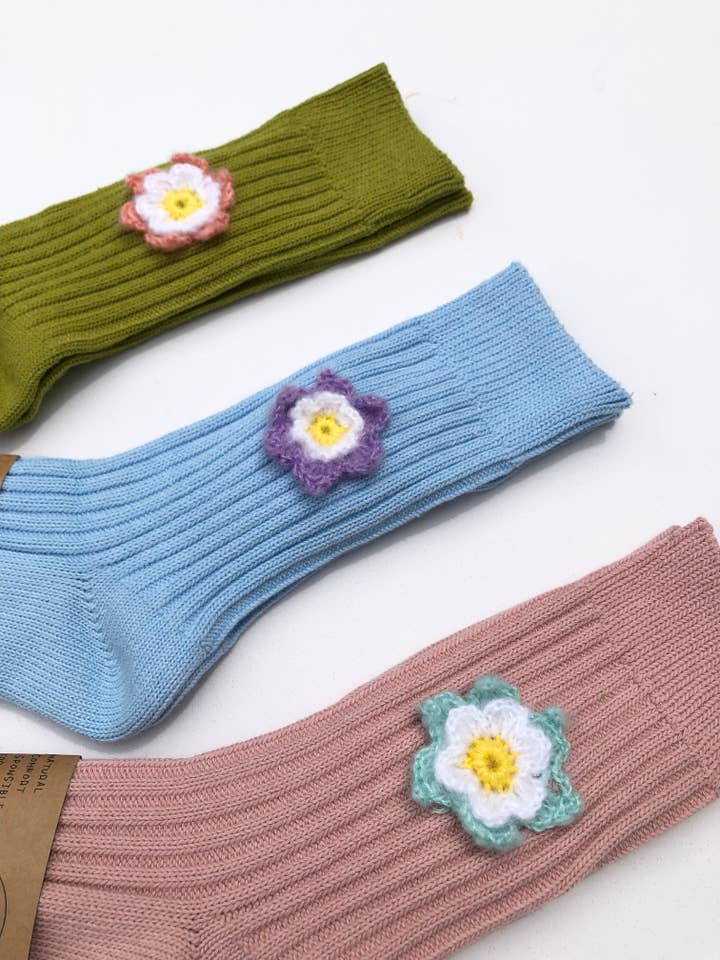 Billy Bamboo - Wholesale Socks - Women's - CROCHET DAFFODILS COTTON SOCKS4