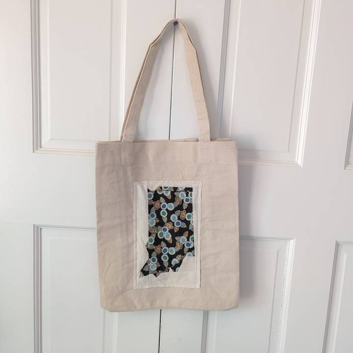 The Puma Quilt Block Tote for wholesale by Bearcat Sewing