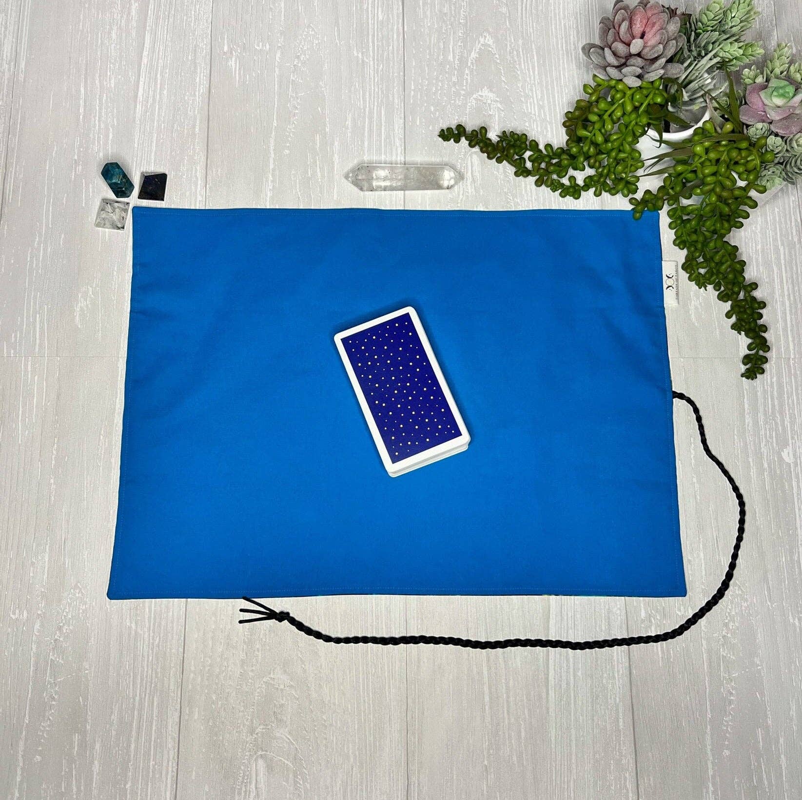 Threads of Tarot - Wholesale Tarot/Oracle Card - Blue Celestial Tarot Wrap3