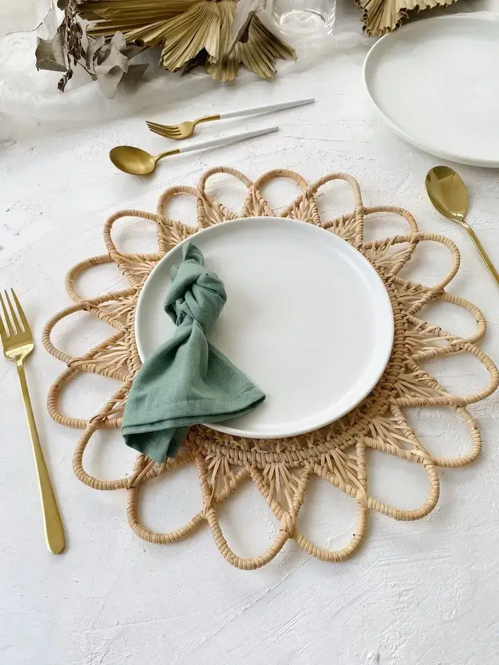 Bali Harvest - Wholesale Placemat - Rattan Placemat (Sunflower) - Woven Wicker Straw Charger3