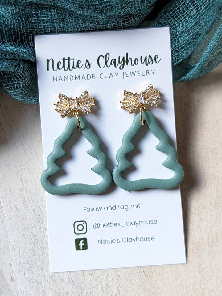 Christmas Clay Earrings, Christmas Tree Earrings for wholesale by Nettie's Clayhouse