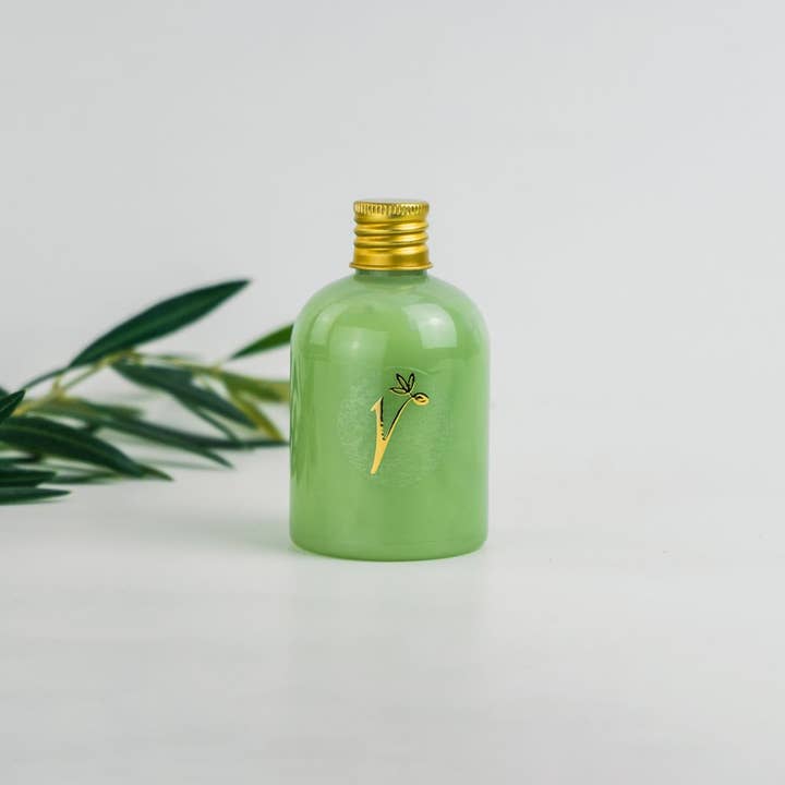 Shampoo - Made with Ecological EVOO for wholesale by Aceites Valdezarza