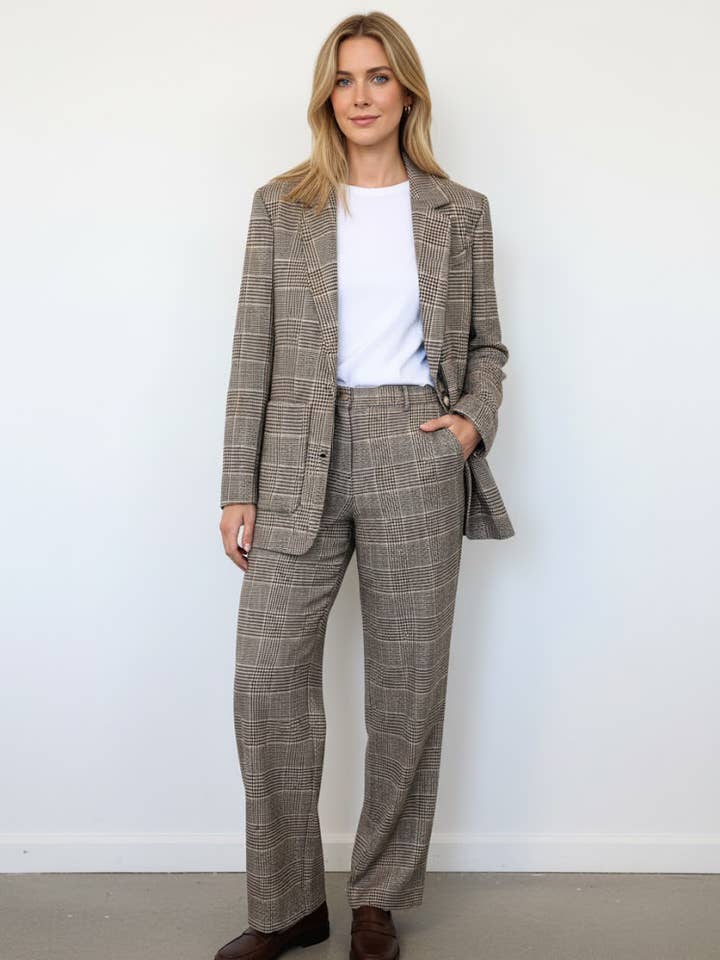 Sleek Suit Set for wholesale by SUNNY STUDIO