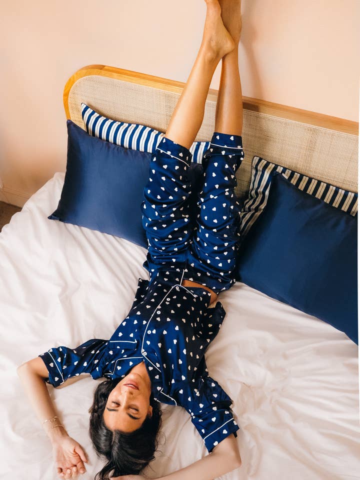 Women's Pure Silk Pajamas for wholesale by Emily's Pillow