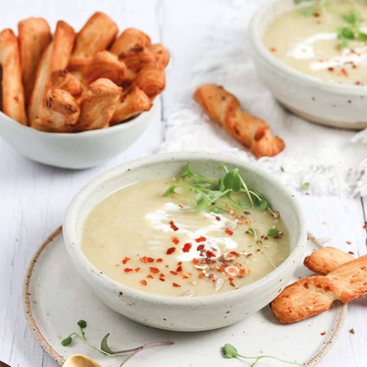 123bonbon - Wholesale Puffed Snack - KAMBLY Mini Twist Cheese2