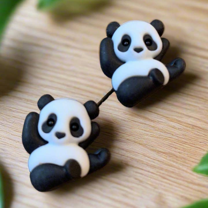 EINZIGARTIGE UND BEZAUBERNDE Panda-Ohrringe für den Großhandel von Pink tiful of LOVE