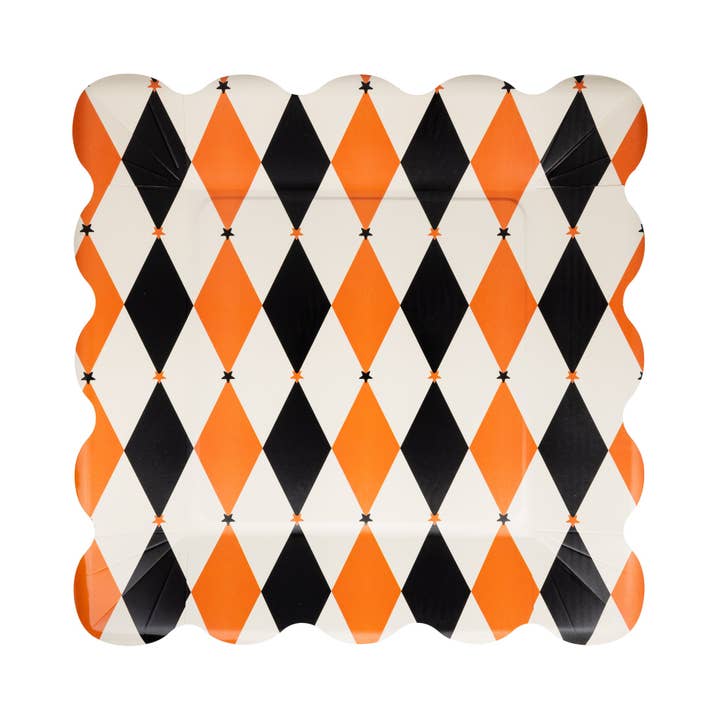 VHP1243 - Vintage Harlequin 11" Plate for wholesale by My Mind’s Eye