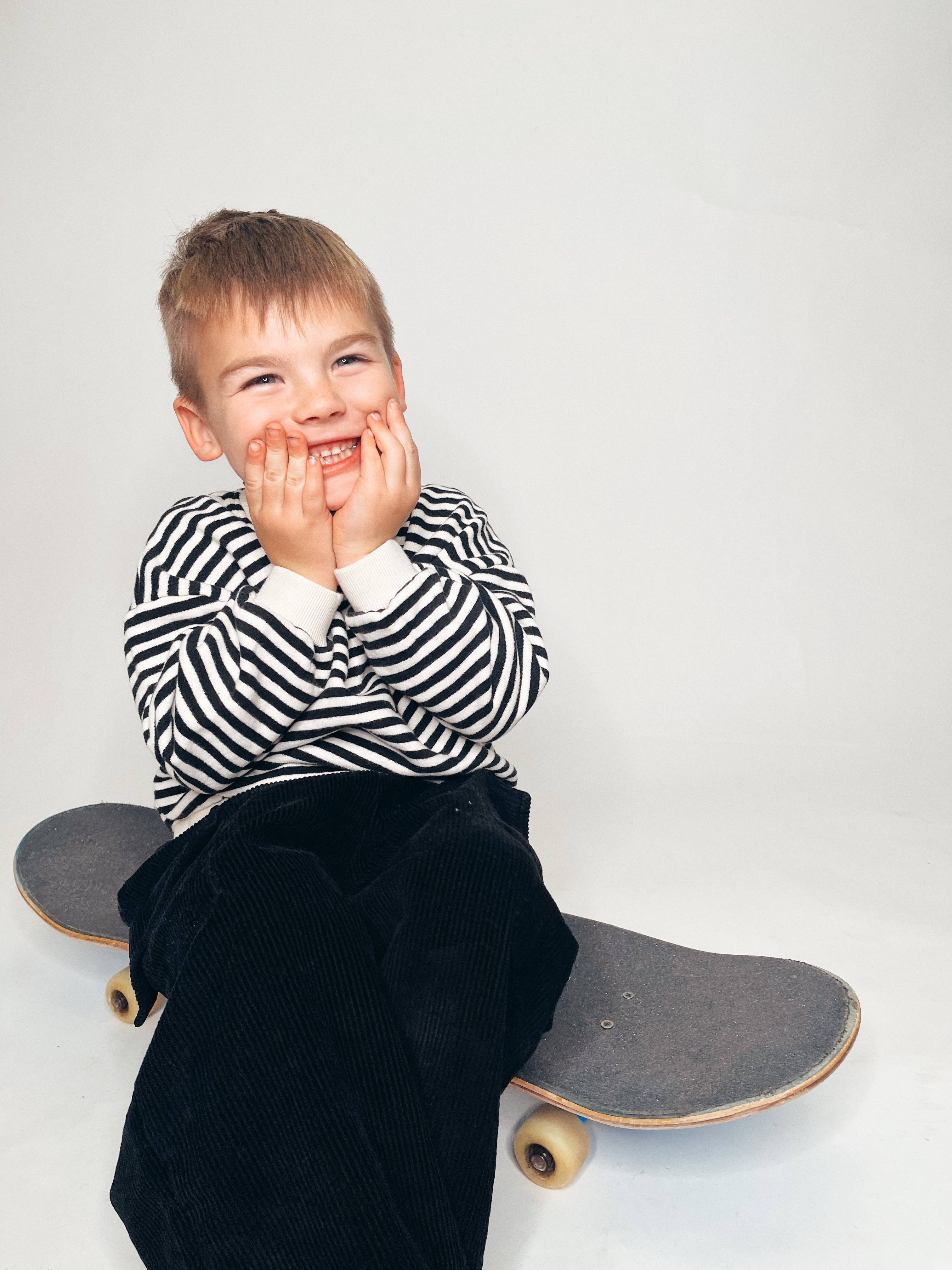 Good Morning Baby - Wholesale Pants - Kids - Cargo Corduroy Pants4