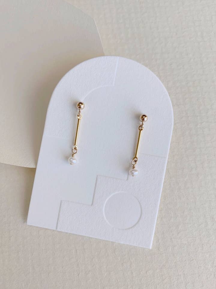 Boucles d'oreilles Perlita pour la vente par Highlow Studio