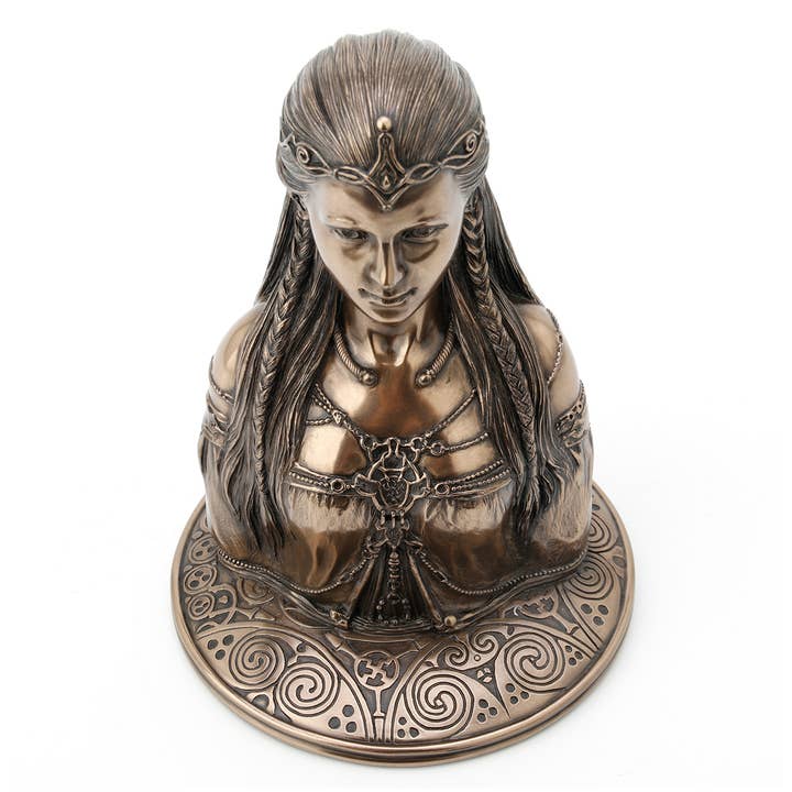 Signes Grimalt – wholesale Decorative figurine – Signes Grimalt - Celtic Danu Goddess Figure * 7482
