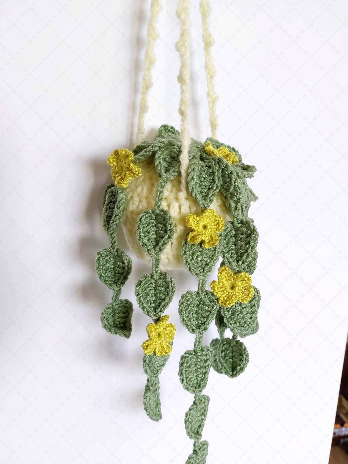 TOMOPOD LLC - Wholesale Ornament - Crochet Plant Hanging Ornament, Houseplant Decor, Home Decor1