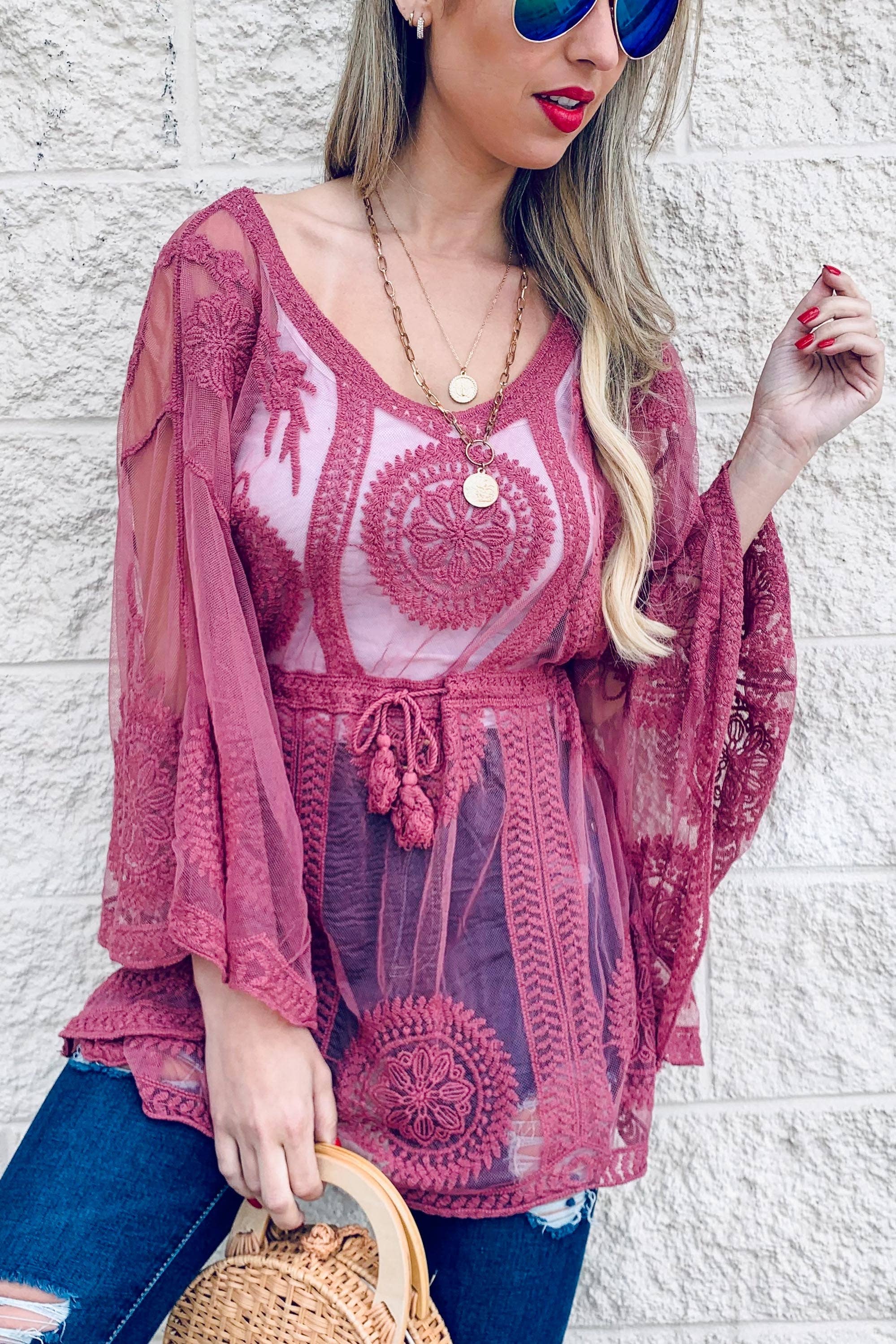 Malva Top trasparente floreale classico color malva con poncho con cintura a nappine in vendita all'ingrosso su Faire1