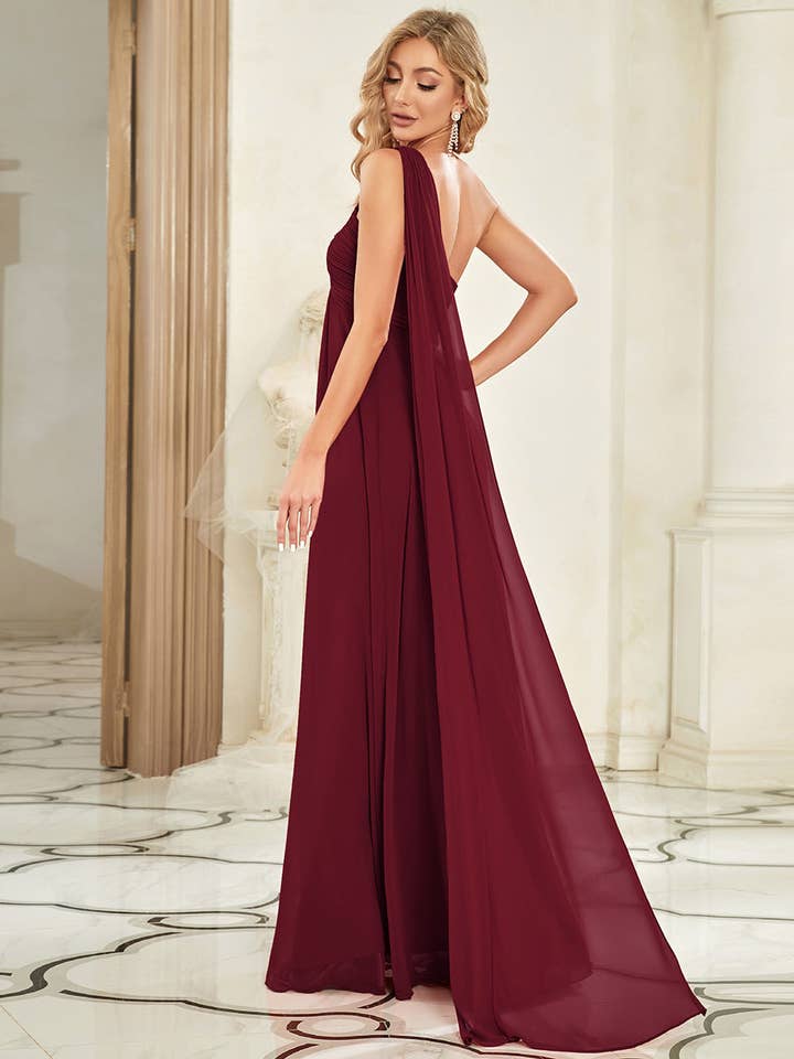 Ever-Pretty - Wholesale Gown – Women's - Elegant Pleated One-Shoulder Bridesmaids Dress10