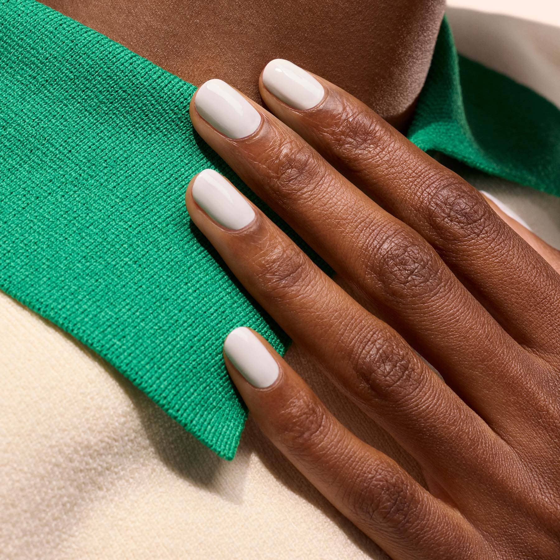 Manucurist UK – wholesale Nailcare set – Kit opening - All2