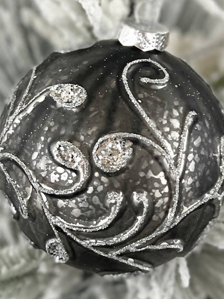 Black Licorice Ornament 3.9x3.9in for wholesale by Wholesale Home Decor