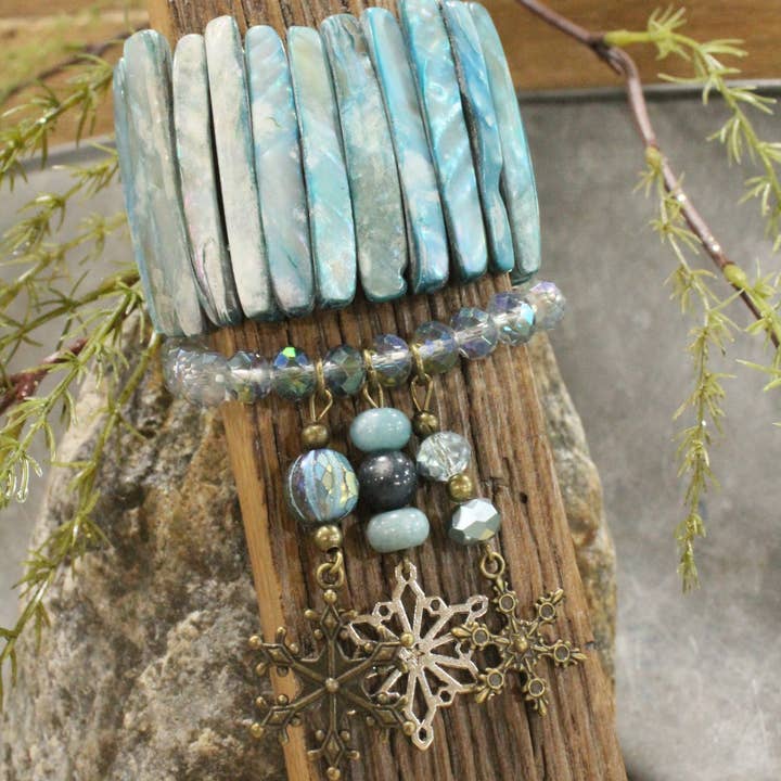The Primitive Peddler, Inc. - Wholesale Charm/Dangle Bracelet - Snowflakes Falling Shades Of Blue Bracelet Set2
