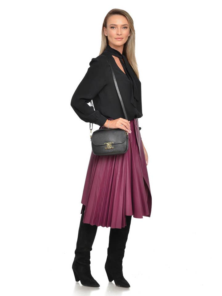 AW25 LV 130 SVART för wholesale av Luisa Vannini