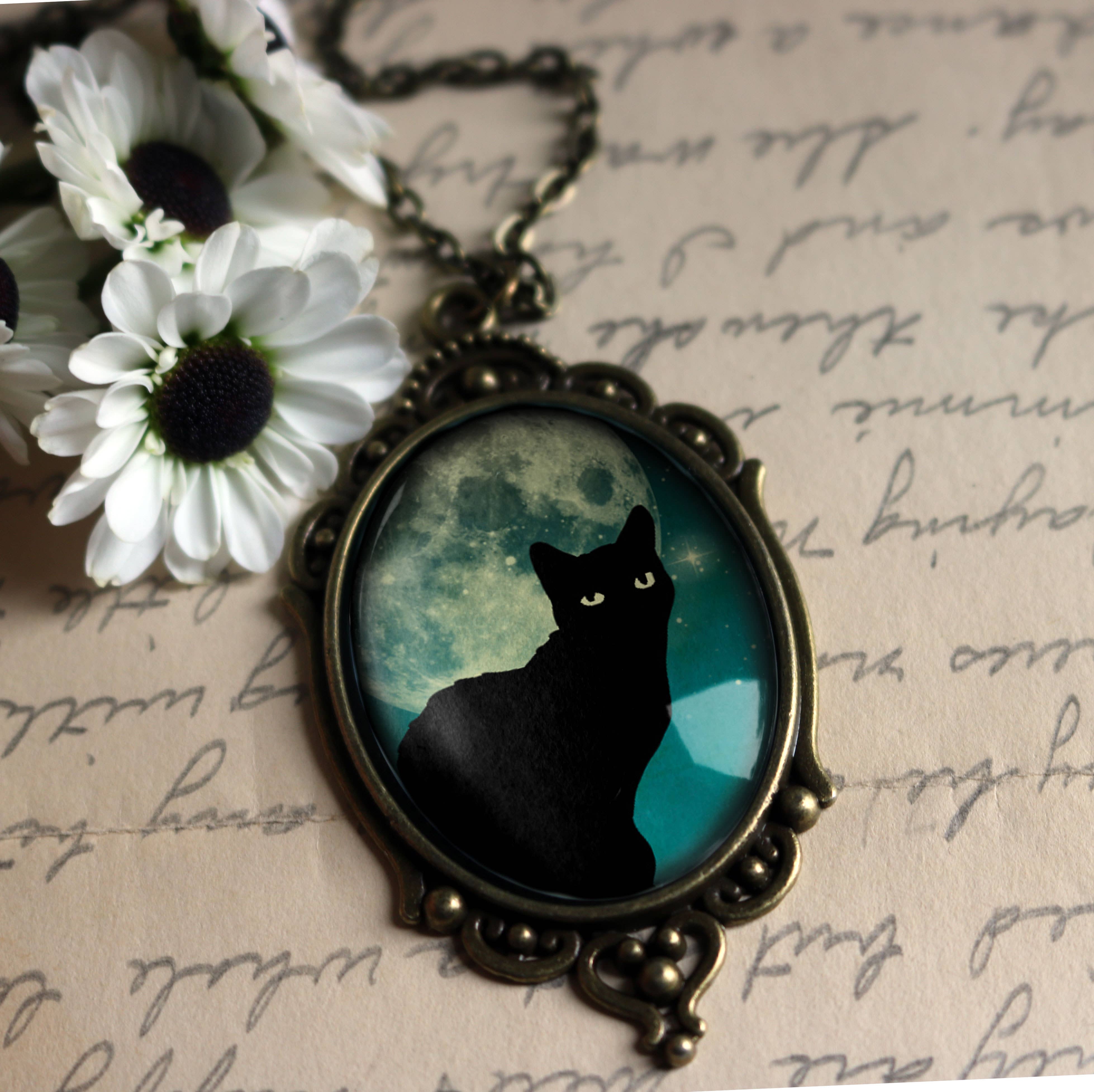 The Divine Iguana - Wholesale Pendant/charm necklace - Teal Cat on Full Moon Ornate Oval Halloween Pendant Necklace1