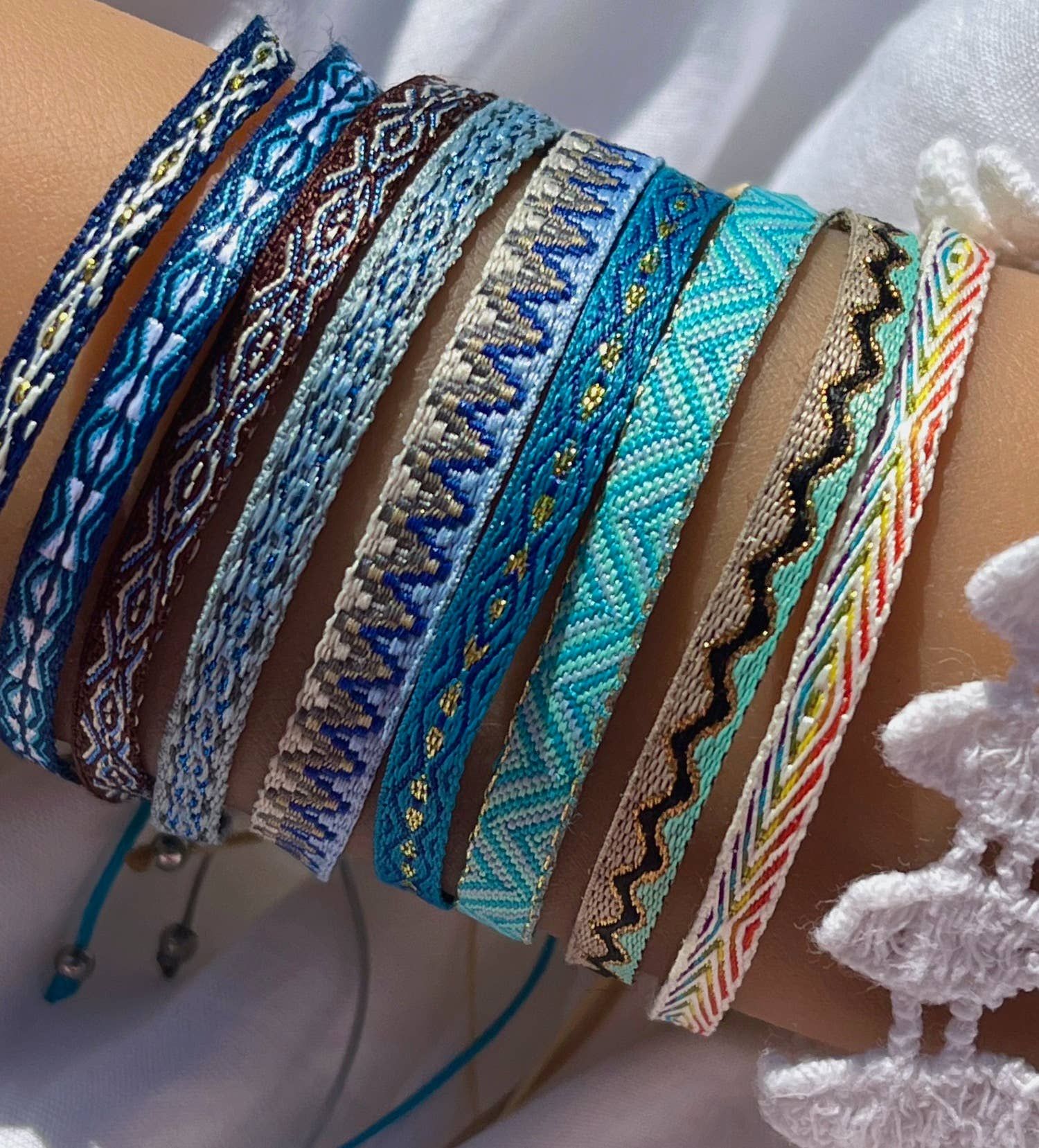 Lou Marie - Wholesale Charm/Dangle Bracelet - Woven bracelet set 102