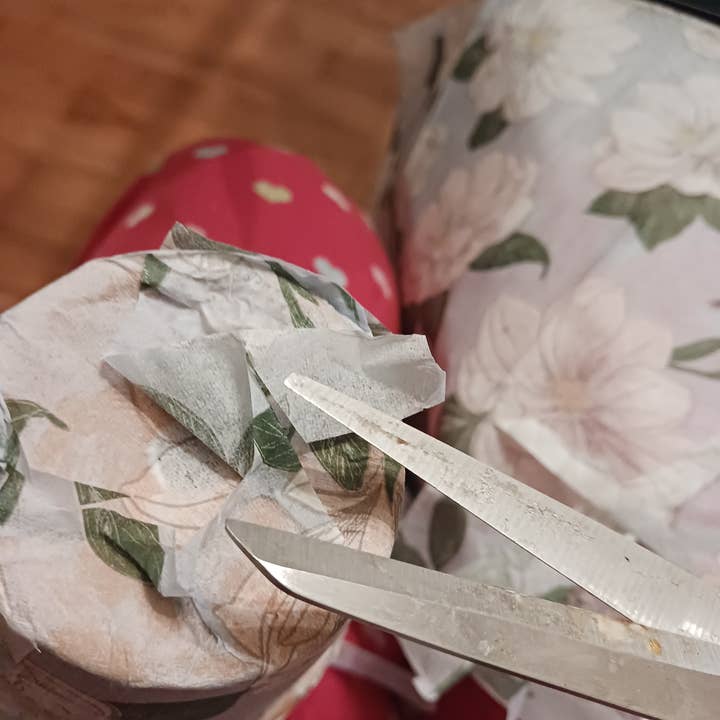 Chains Charms Love - Wholesale Plant pot - Flower Pots, Planter Pots, Clay Pots, Terracotta Pots5