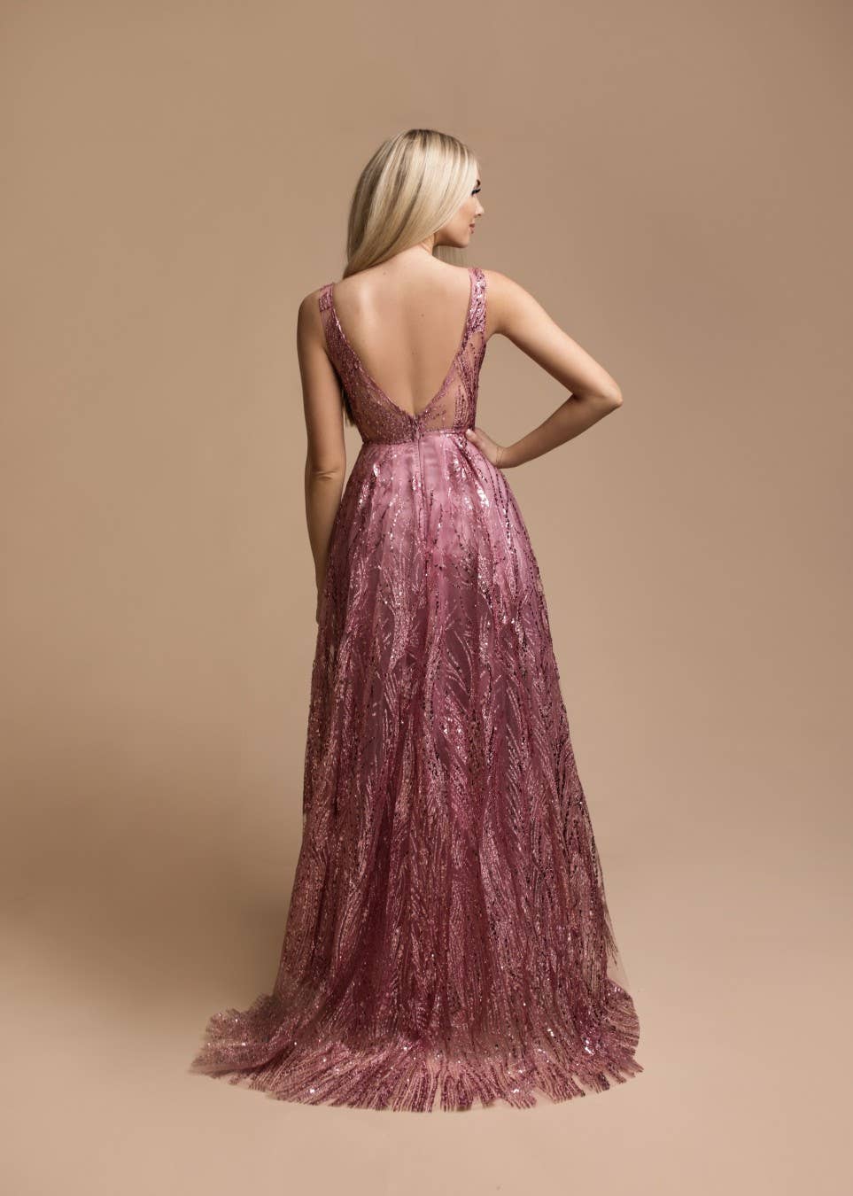 Eva & Lola - Epsilonn - Wholesale Formele jurk - Dames - HM2235 - Mouwloze maxi-jurk met pailletten10