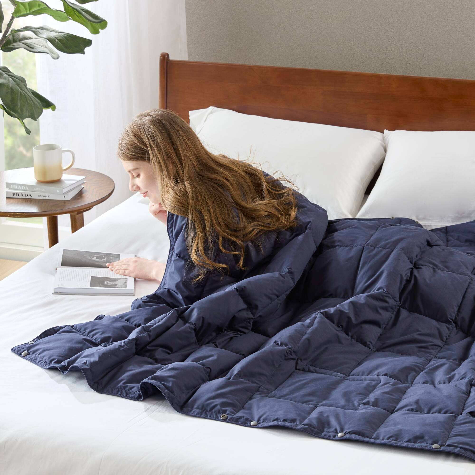 Olliix - Wholesale Throw Blanket - Outdoor Camping Wearable Blanket Goose Feather & Down, Blue1