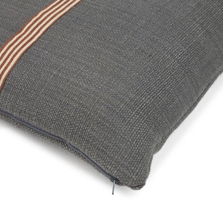 Libeco Home - Wholesale Throw/Decorative Pillow - Jasper Pillow cover Charcoal 40x80cm linen-wool5