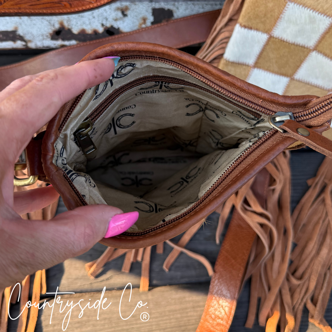 Texas Western Cowhide Bags and More - Wholesale Crossbodytas - Dames - Stockdale Geruite Koeienhuid Franje Tas, Bruin & Wit2