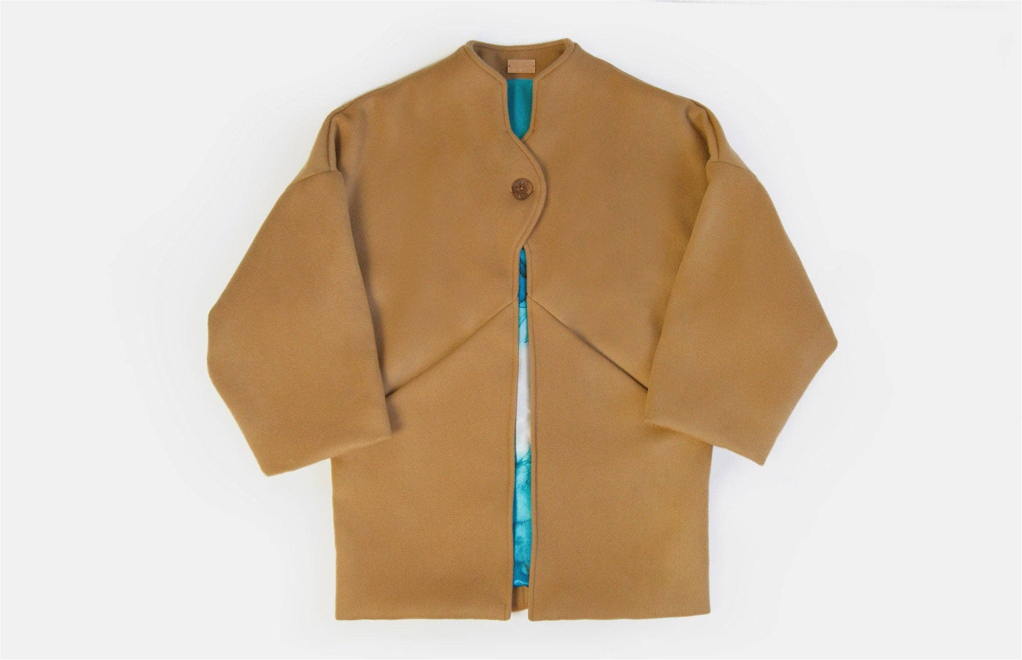 The House of Magsarili - Wholesale Coat - Women's - The Momentum Coat: Instant Chic2