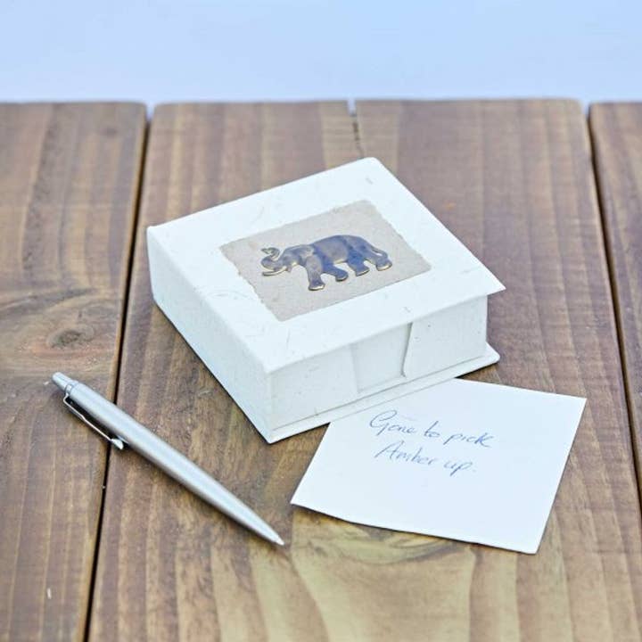 The Paper High Gift Company Limited - Wholesale Stationery/Notecard Set - Handmade Elephant Dung Paper Note Holder1