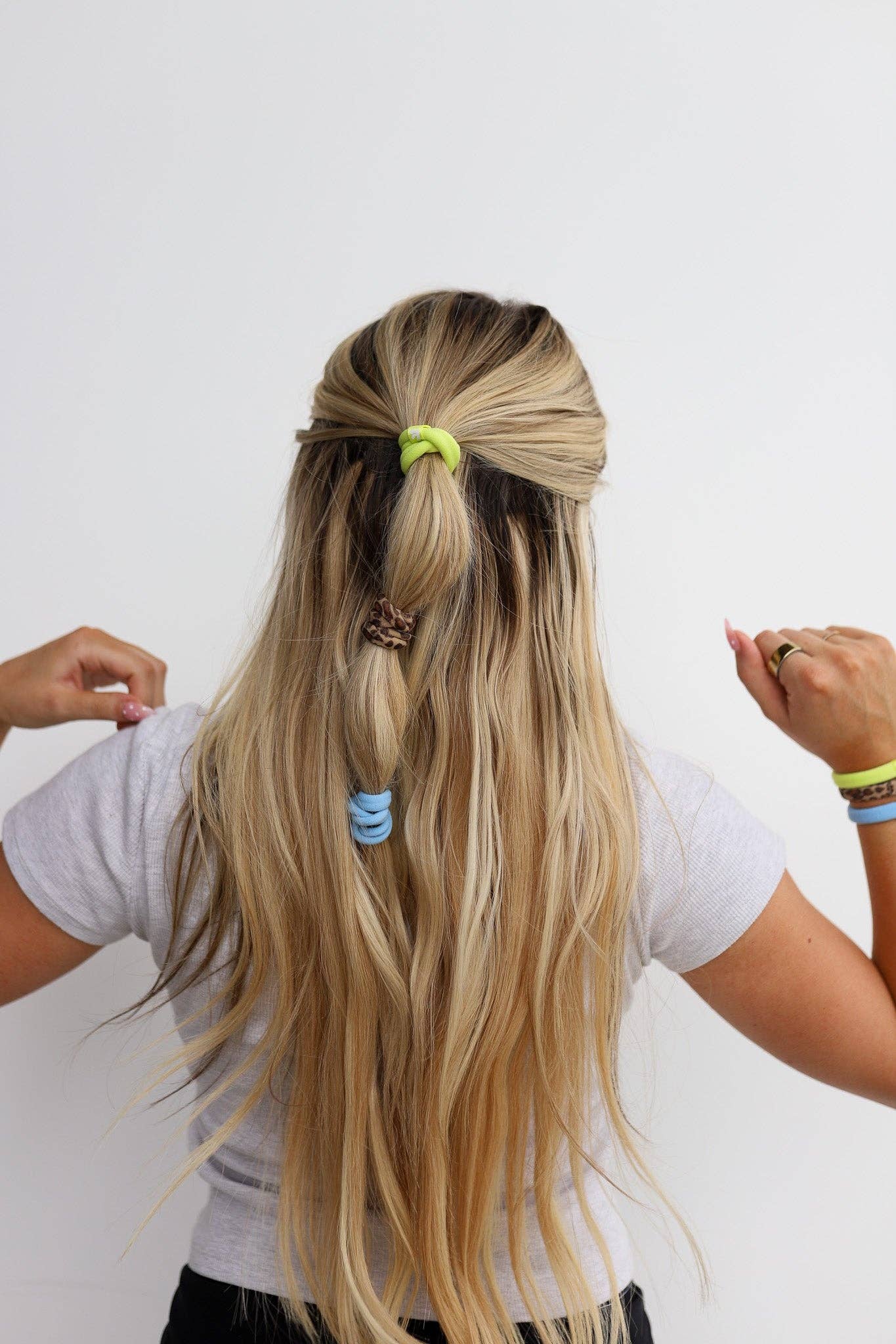 KAXI – wholesale Hårsnoddar – Dam – Skinny High Intensity "ties" Paket med 67