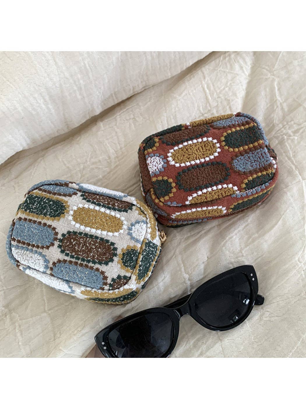 Funkyrel® Atzbranding Limited – wholesale Coin purse – Women’s – Cosbai - Mini Embroidered Zipper Cosmetic Pouch2