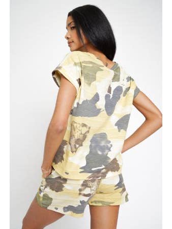 Mystree - Wholesale T-Shirt - Women's - 19132 Camo Print Top14