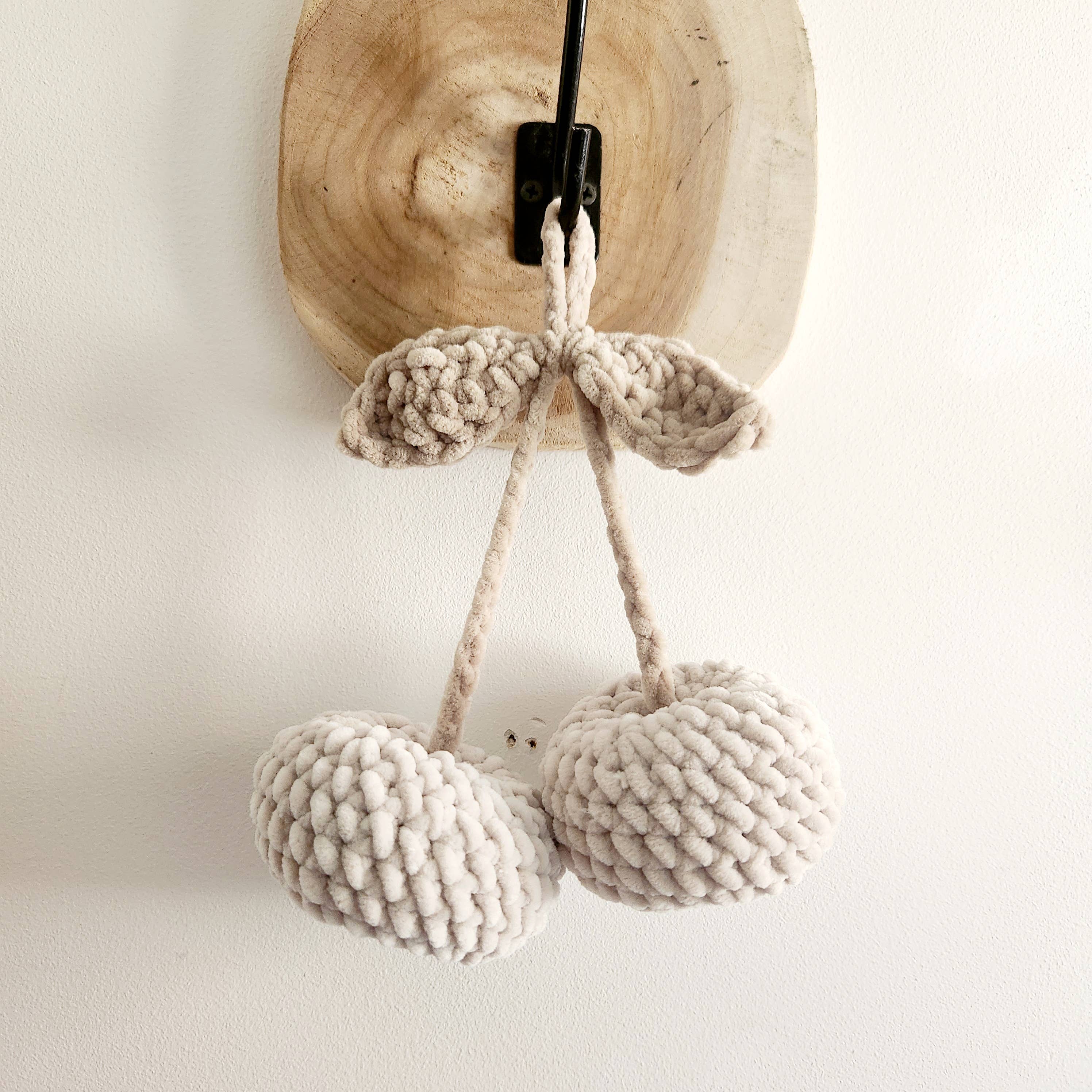 Naturalmarjory - Wholesale Ornament - Hanging cherry, interior decoration1