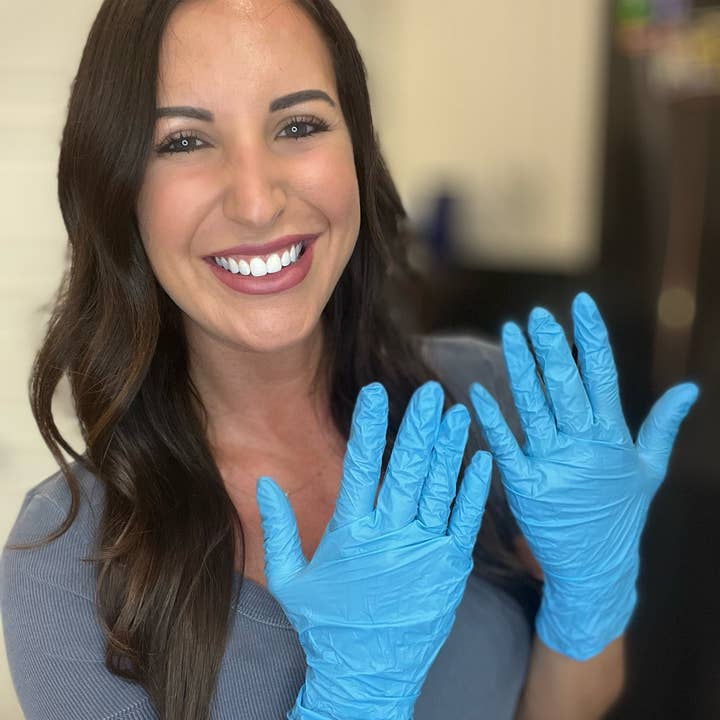 Banana Products, LLC - Wholesale Gloves - Unisex - Box of 100 Nitrile Exam Gloves4