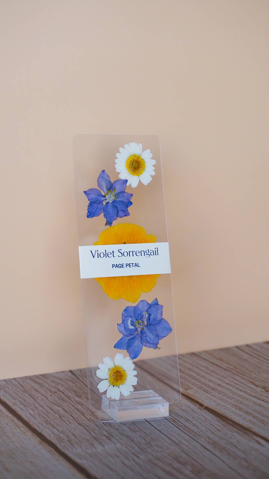 Page Petal - Wholesale Bookmark - Violet Sorrengail Bookmark1