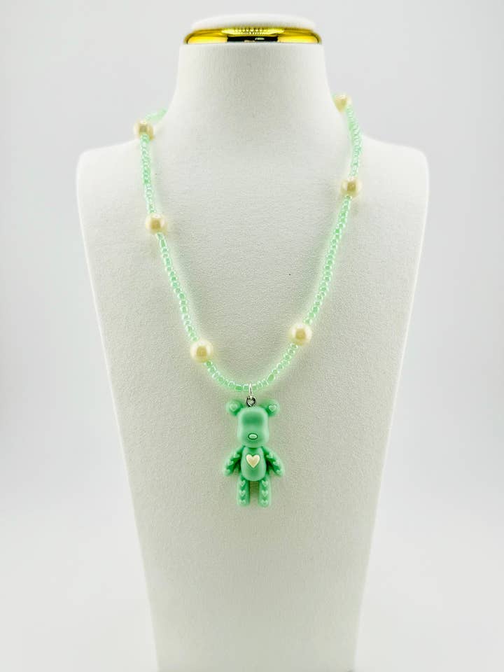 Collar de oso verde maya para venta al por mayor de Bella Blu Designs