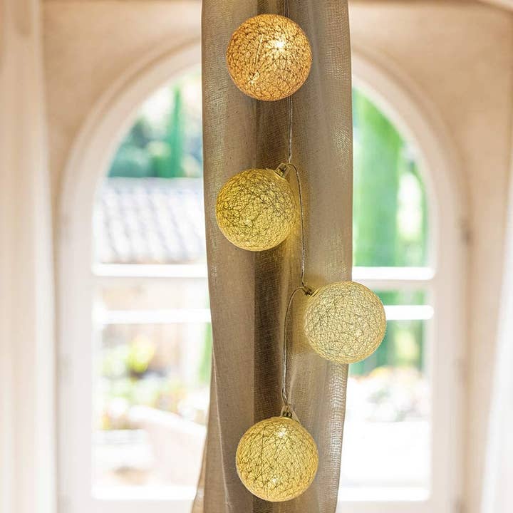 Guirled - Wholesale String Lights - Classic Cotton Light Garland LED Cotton Balls