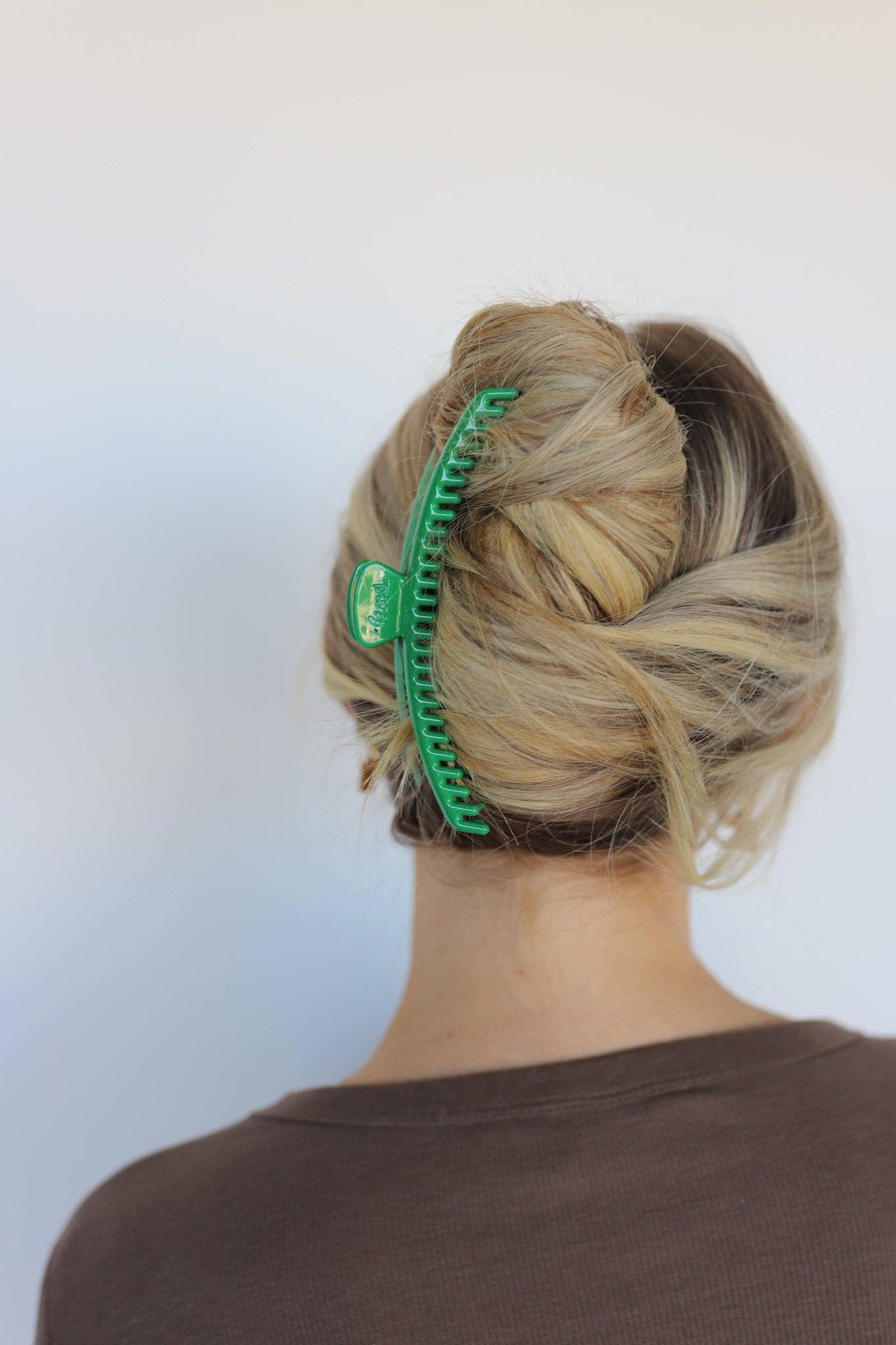 KAXI - Wholesale Hair Clip - Women's - Shiny Original Hold Everything Claw44