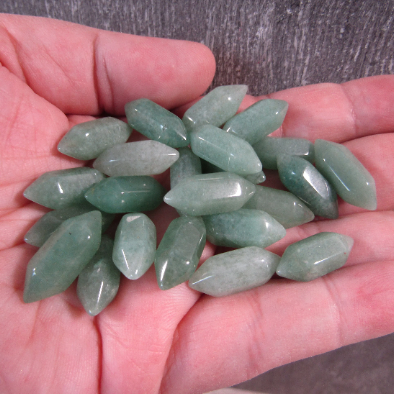 Keystone Crystals - Wholesale Spiritual Stone/Crystal - Small Double Terminated Points1