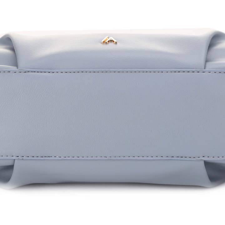 Isabelle Handbags - Wholesale Shoulder Bag - Women's - HL20626 Crescent Scrunched Shoulder Bag