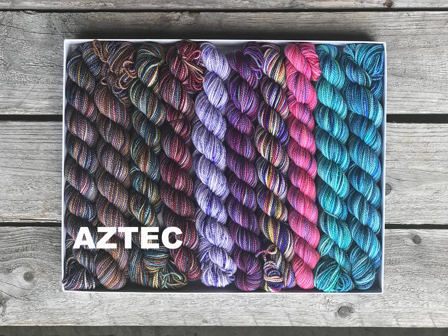 Koigu Wool Designs - Vente Fils à tricoter - Coffret de laine Koigu Pencil Box groupe 120